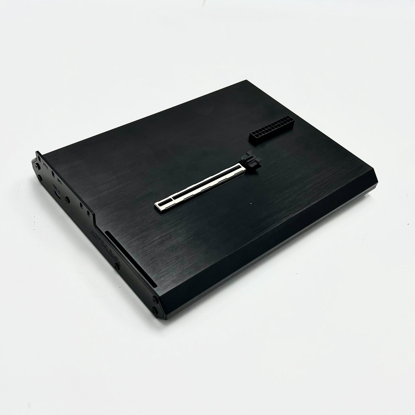 ADT Thunderbolt-5/4/3 Harici G - Thunderbolt 4 External Gpu Enclosure incelemesi ve fiyatı